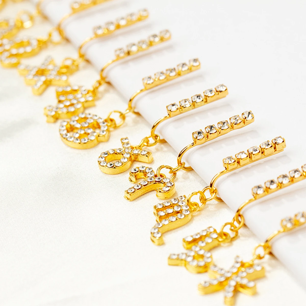2แพ็คที่หนีบหูโลหะเซอร์คอน12คล - Body Jewelry Ear บทวิจารณ์และราคา